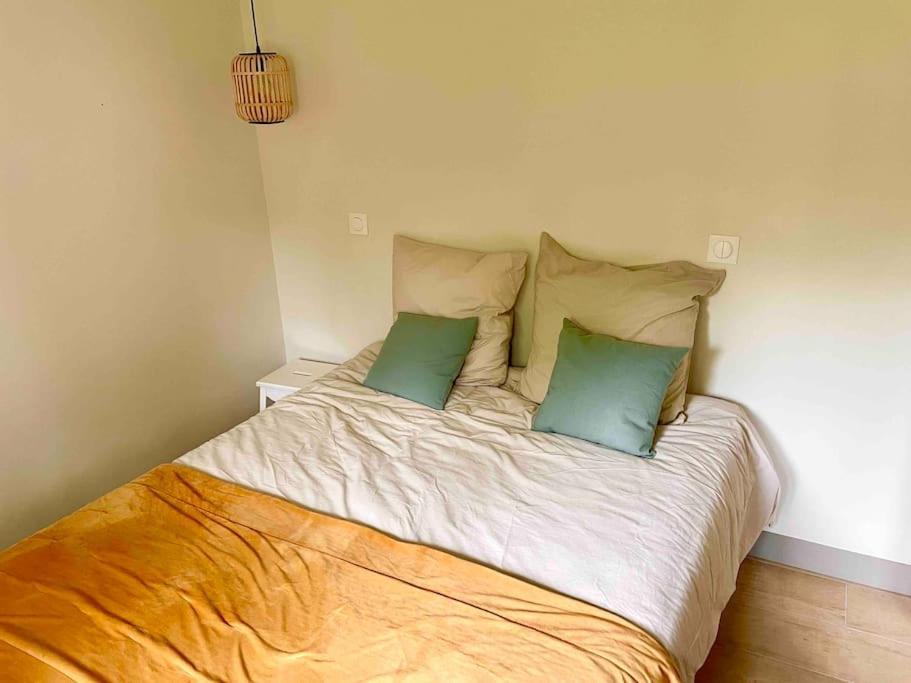 Petite Maison Avec Jardin Au Calme Floirac  Extérieur photo